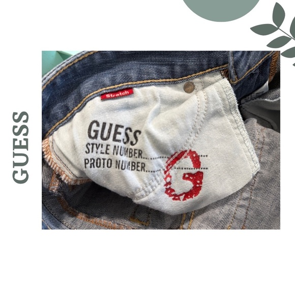 Guess Classic Daredevil Blue Mid Rise Bootcut Denim Jeans Size 29 - Picture 8 of 8